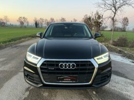 Audi Q5 Business S-tronic 190 cv – 2018