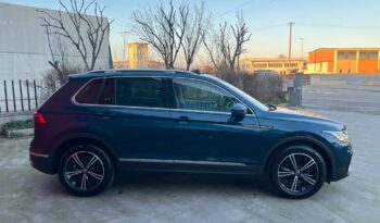 Volkswagen Tiguan 2.0 TDI 150 CV DSG Elegance pieno