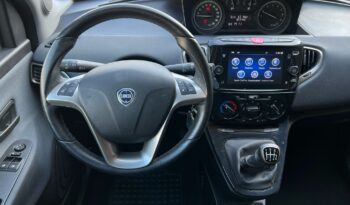 LANCIA YPSILON 1.0 FireFly 70cv S&S Hybrid GOLD pieno
