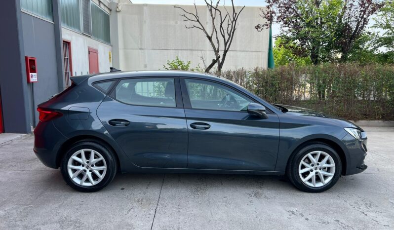 SEAT Leon 1.0 eTsi Business – 2021 pieno