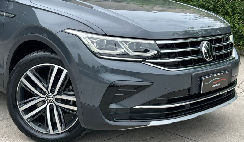 Volkswagen Tiguan 2.0 TDI 150 CV DSG Elegance pieno