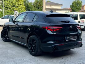 Alfa Romeo Stelvio 2.2 Diesel Veloce Q4 210 CV