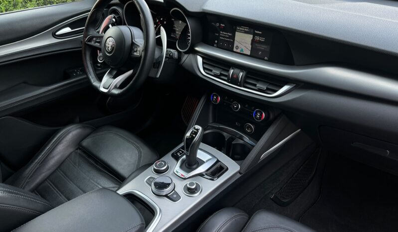 
								Alfa Romeo Stelvio 2.2 Diesel Veloce Q4 210 CV pieno									