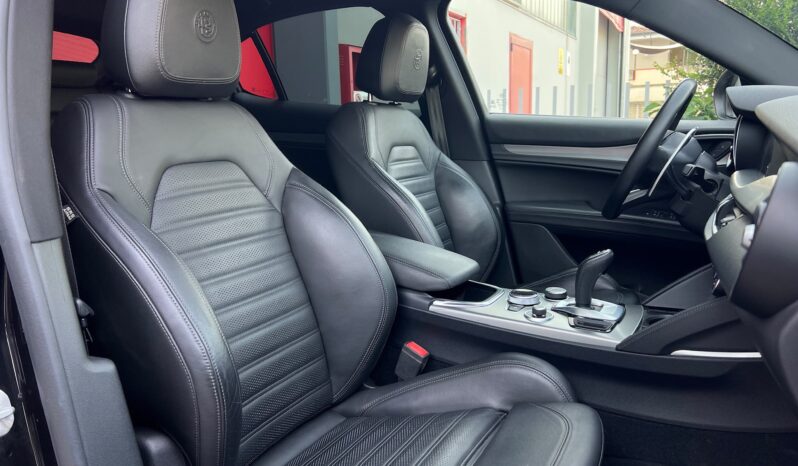 
								Alfa Romeo Stelvio 2.2 Diesel Veloce Q4 210 CV pieno									
